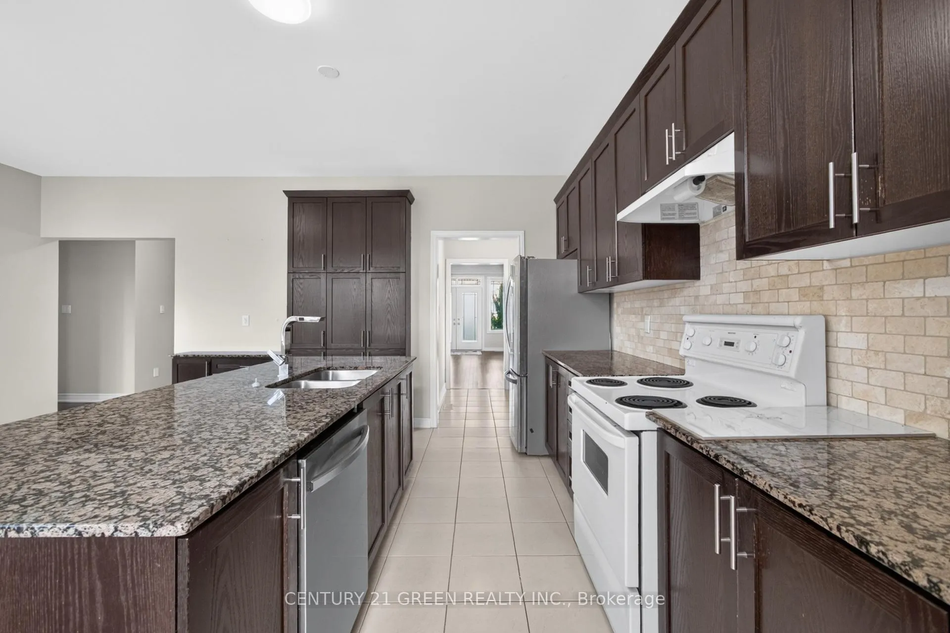 Photo 18 of 35 Roy Road, New Tecumseth, Tottenham — HOMEH