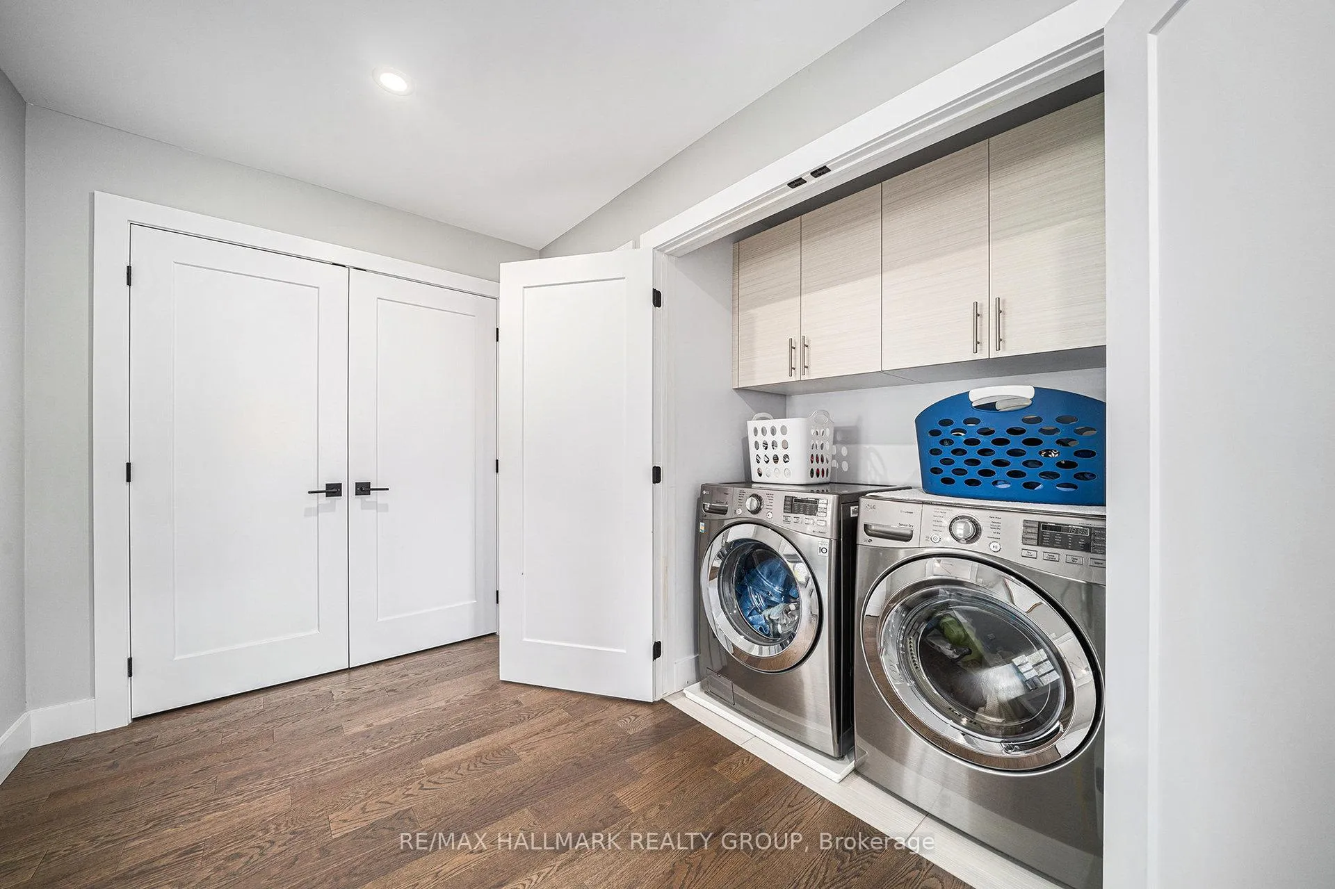Photo 14 of 17 Leeming Drive, Ottawa, Crystal Beach — HOMEH