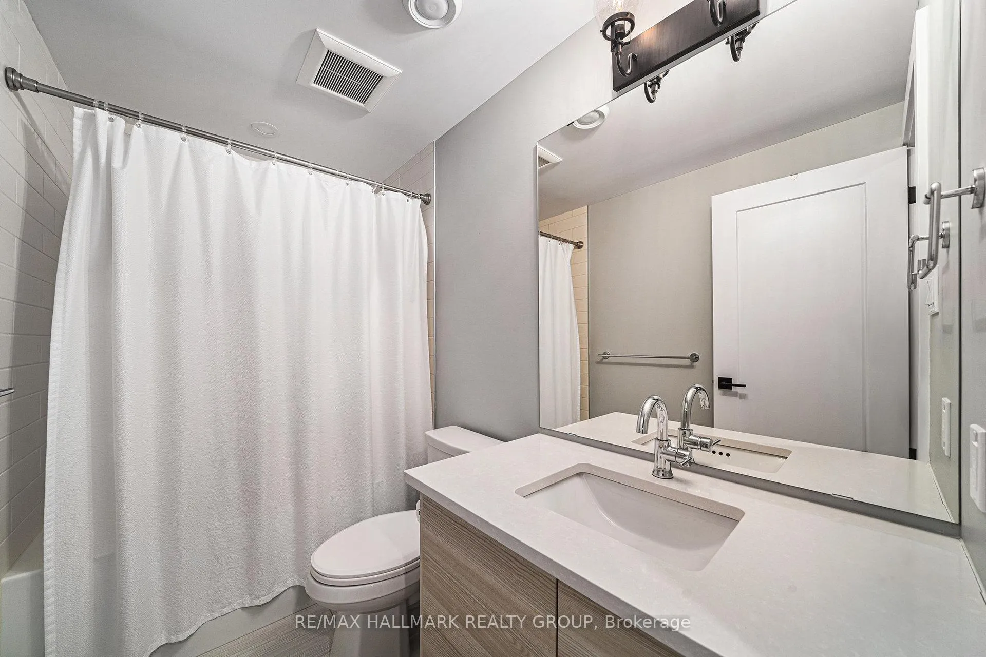 Photo 19 of 17 Leeming Drive, Ottawa, Crystal Beach — HOMEH