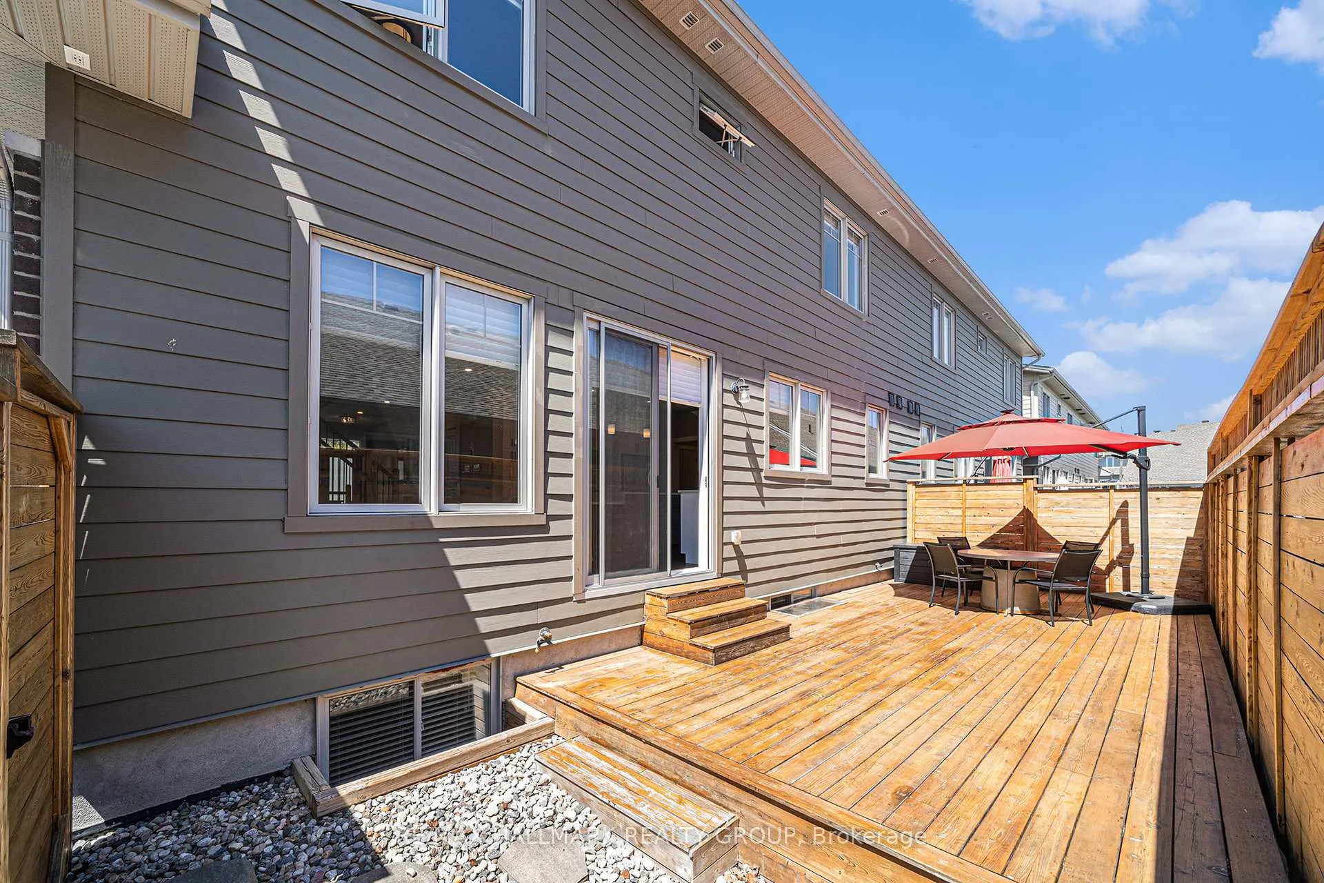 Photo 25 of 17 Leeming Drive, Ottawa, Crystal Beach — HOMEH