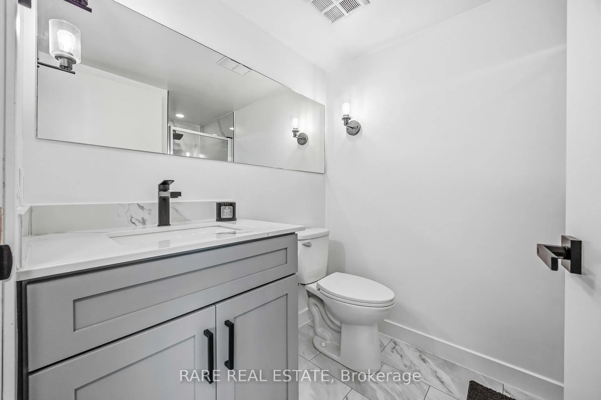 Photo 12 of Unit 1002, 4K Spadina Avenue, Toronto, Waterfront Communities — HOMEH