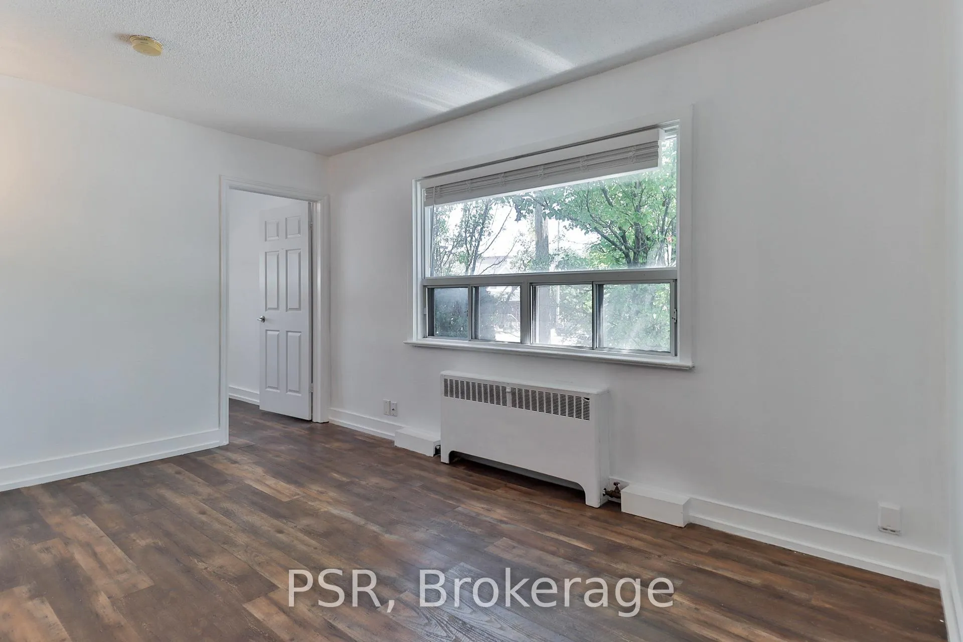 Photo 5 of Unit 2, 170 Holborne Avenue, Toronto, Danforth Village-East York — HOMEH