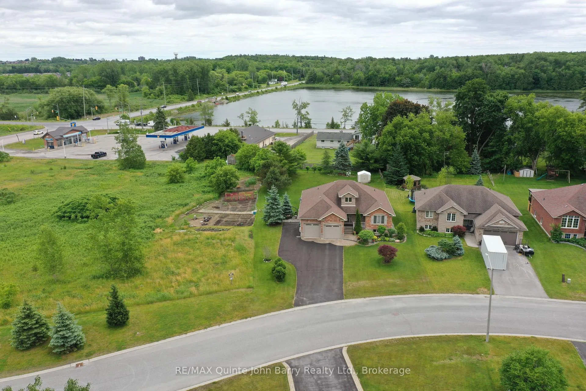 Photo 37 of 2 Pine Marsh Lane, Quinte West, Murray Ward — HOMEH