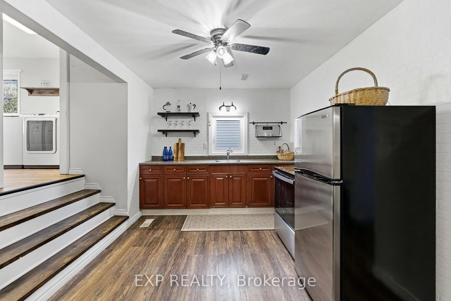 Photo 22 of 287 Elmview Gardens, Georgina, Historic Lakeshore Communities — HOMEH