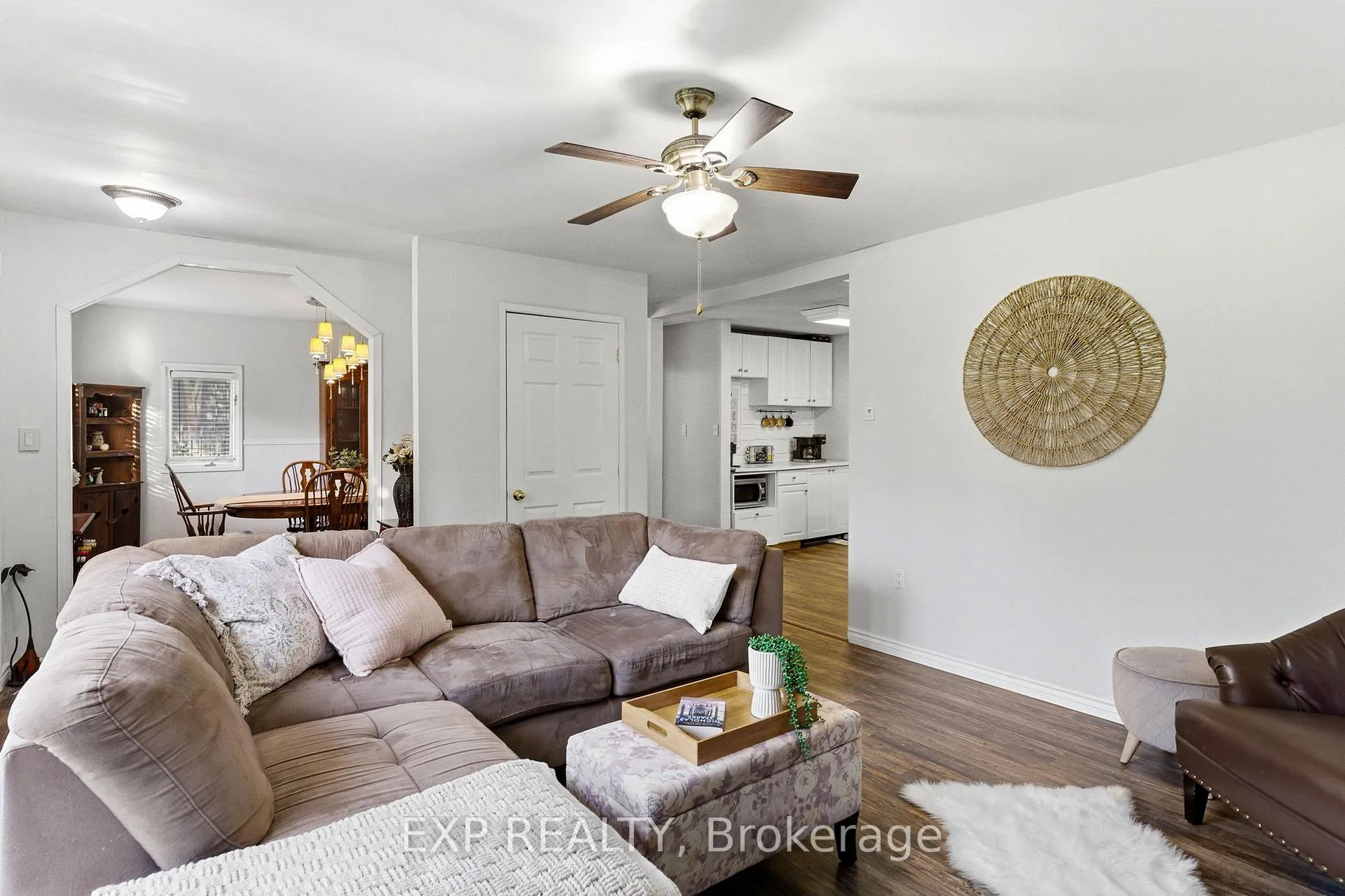 Photo 25 of 287 Elmview Gardens, Georgina, Historic Lakeshore Communities — HOMEH