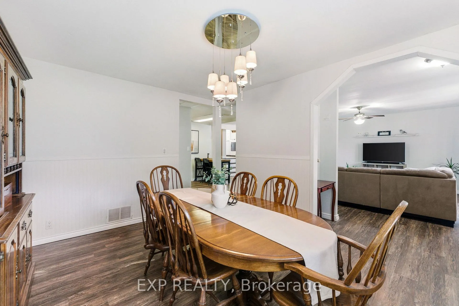 Photo 27 of 287 Elmview Gardens, Georgina, Historic Lakeshore Communities — HOMEH