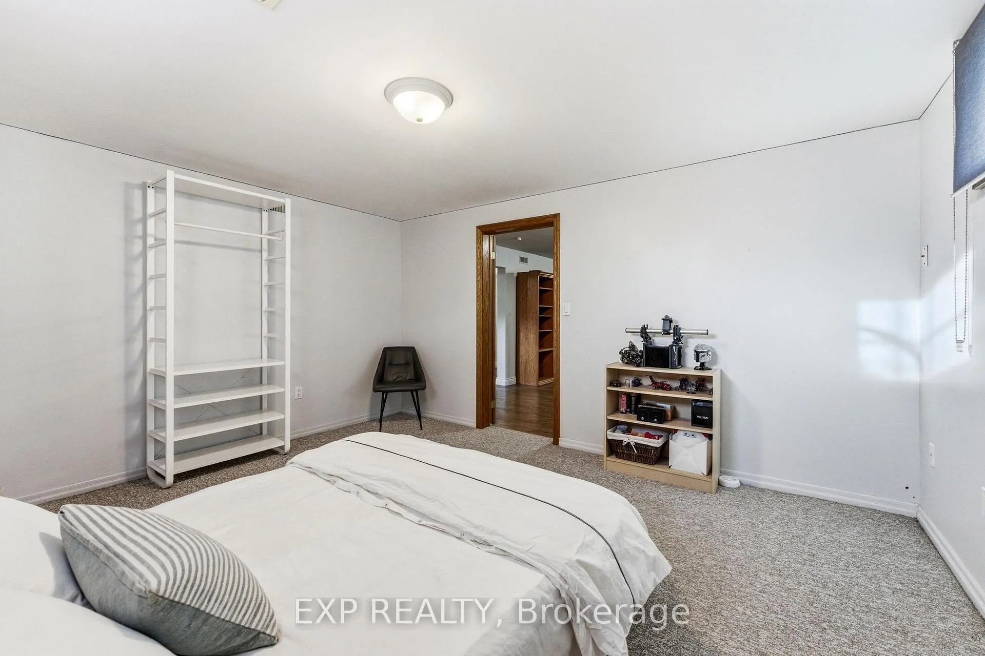 Photo 35 of 287 Elmview Gardens, Georgina, Historic Lakeshore Communities — HOMEH