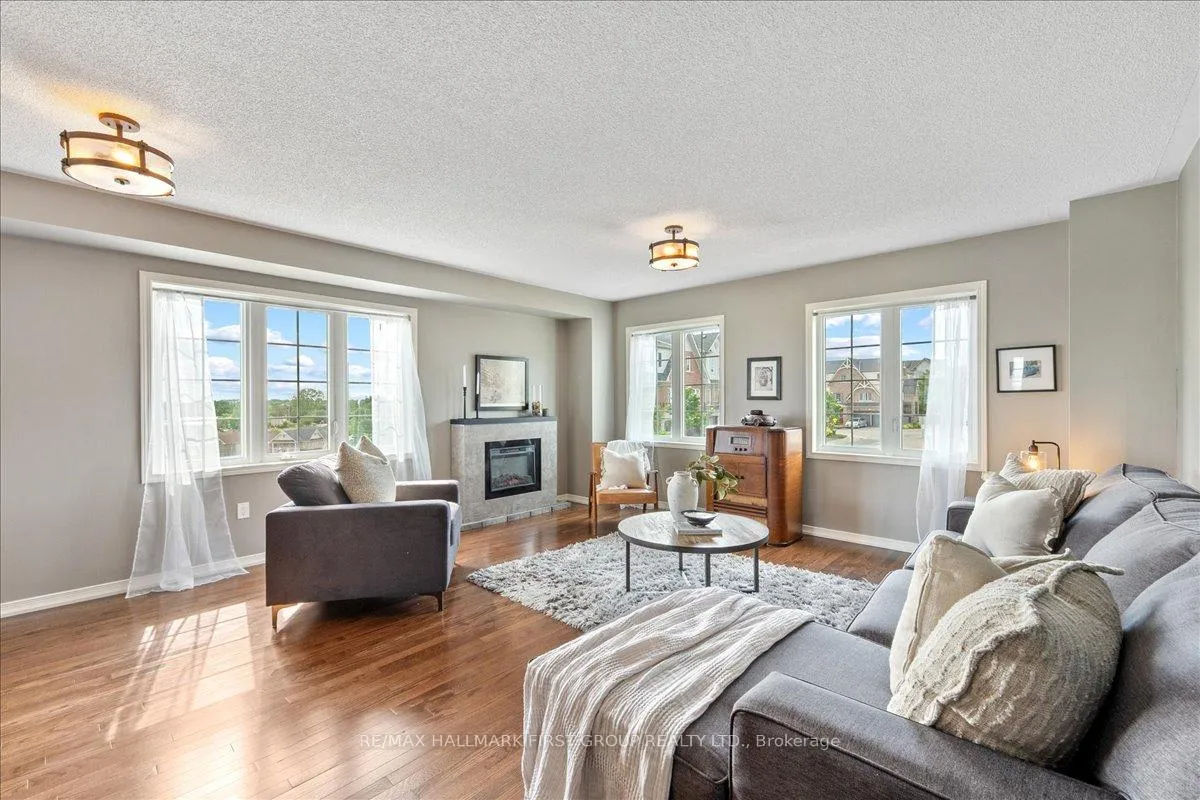 Photo 15 of 90 Magpie Way, Whitby, Blue Grass Meadows — HOMEH