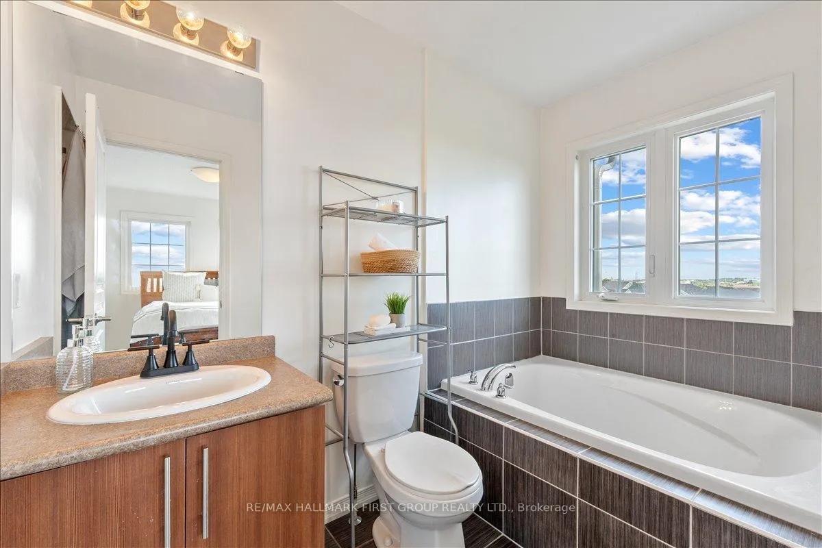 Photo 28 of 90 Magpie Way, Whitby, Blue Grass Meadows — HOMEH