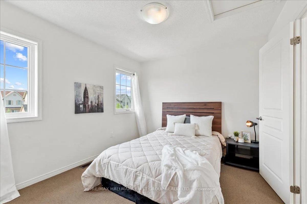 Photo 33 of 90 Magpie Way, Whitby, Blue Grass Meadows — HOMEH