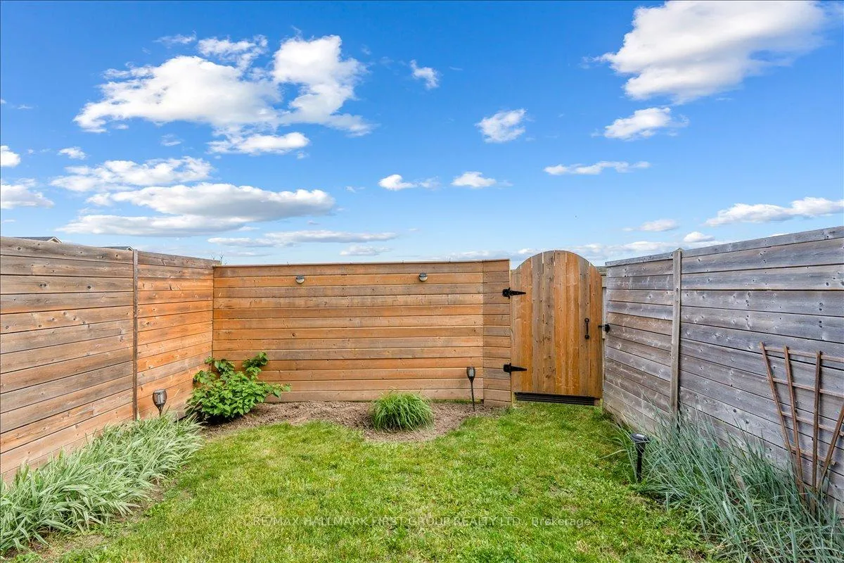 Photo 39 of 90 Magpie Way, Whitby, Blue Grass Meadows — HOMEH