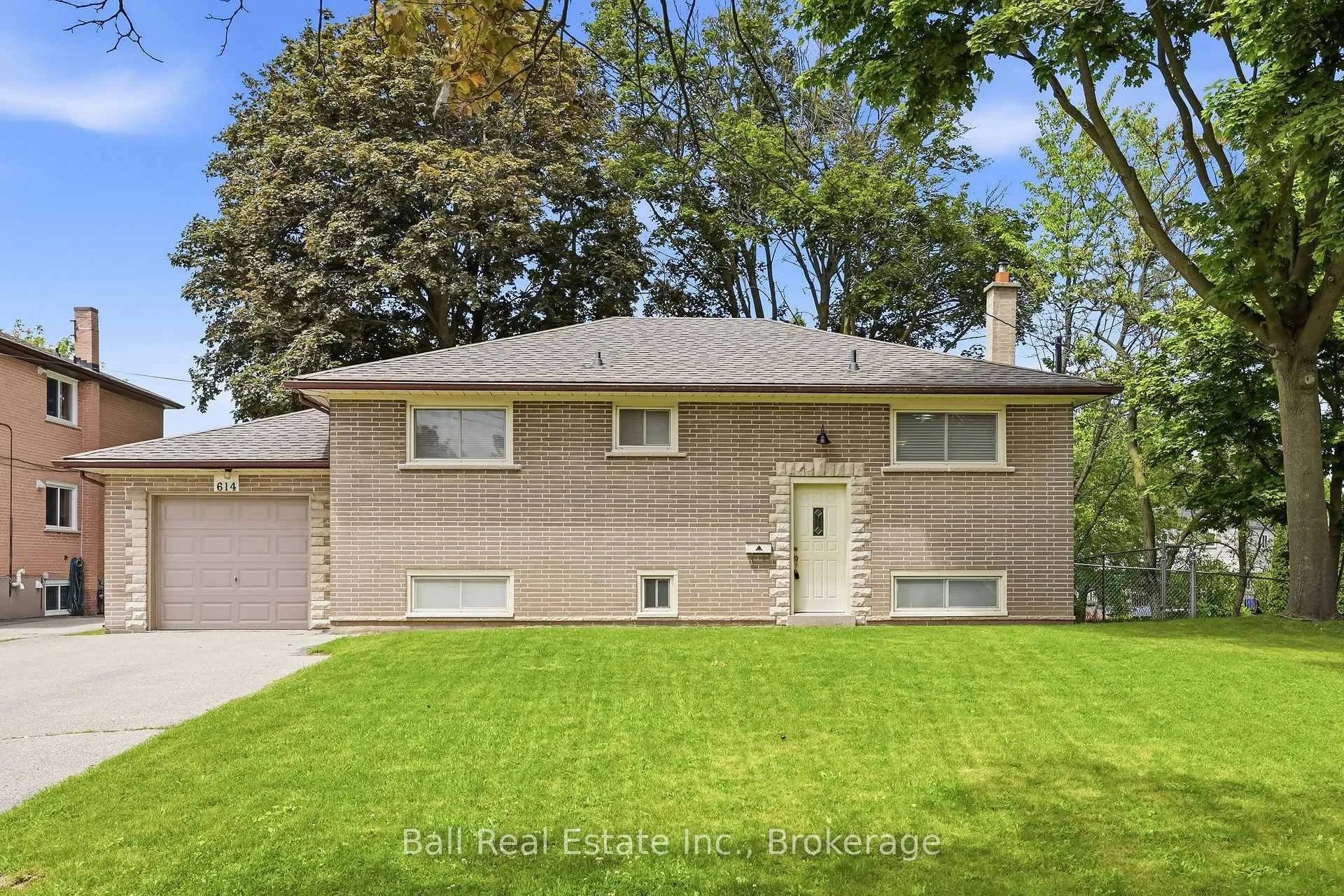 Photo 1 of 614 Lansdowne Drive, Oshawa, Eastdale — HOMEH