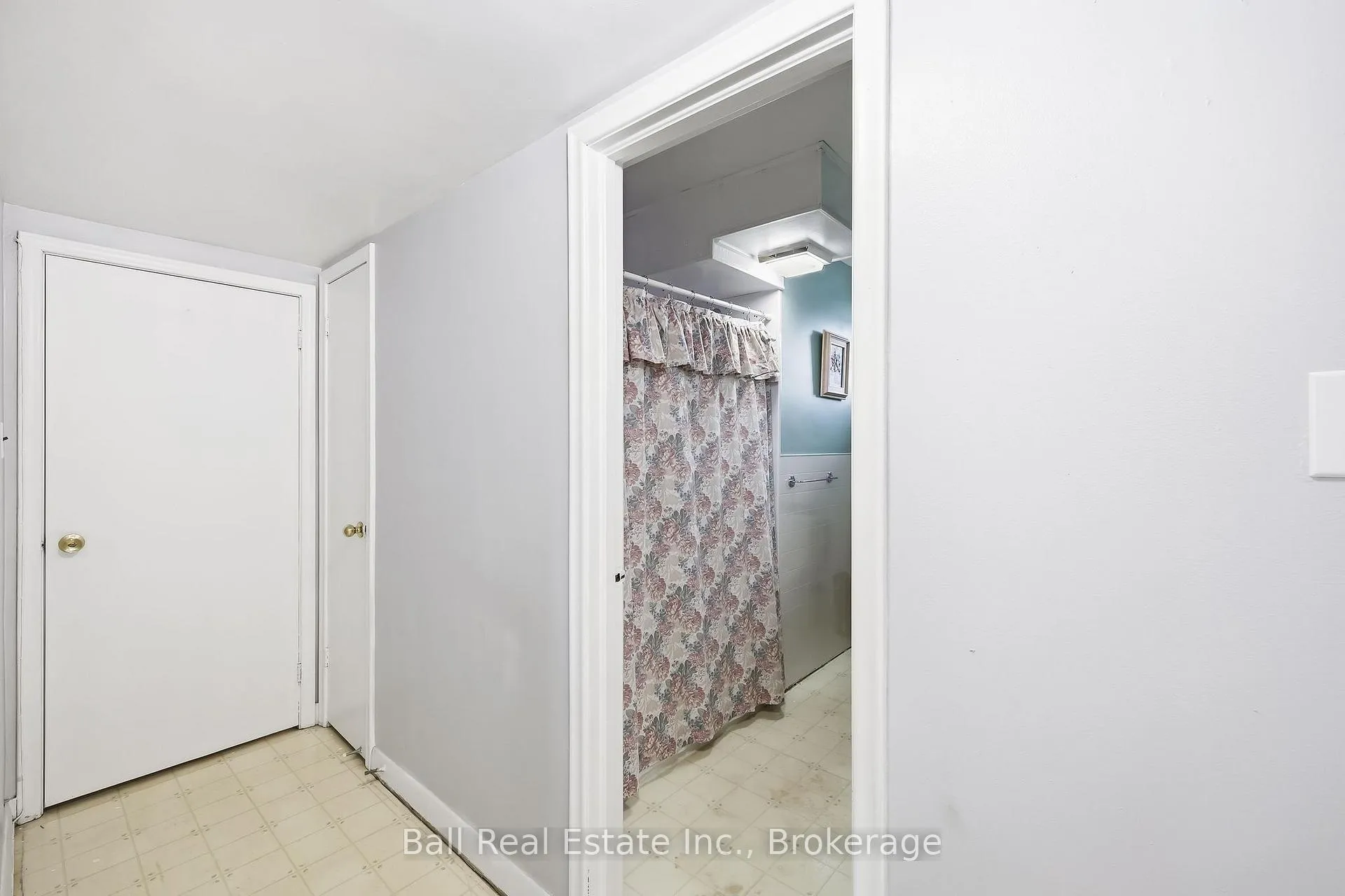 Photo 39 of 614 Lansdowne Drive, Oshawa, Eastdale — HOMEH