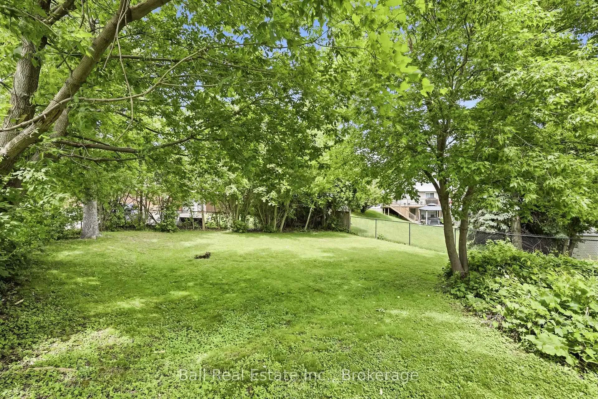 Photo 44 of 614 Lansdowne Drive, Oshawa, Eastdale — HOMEH