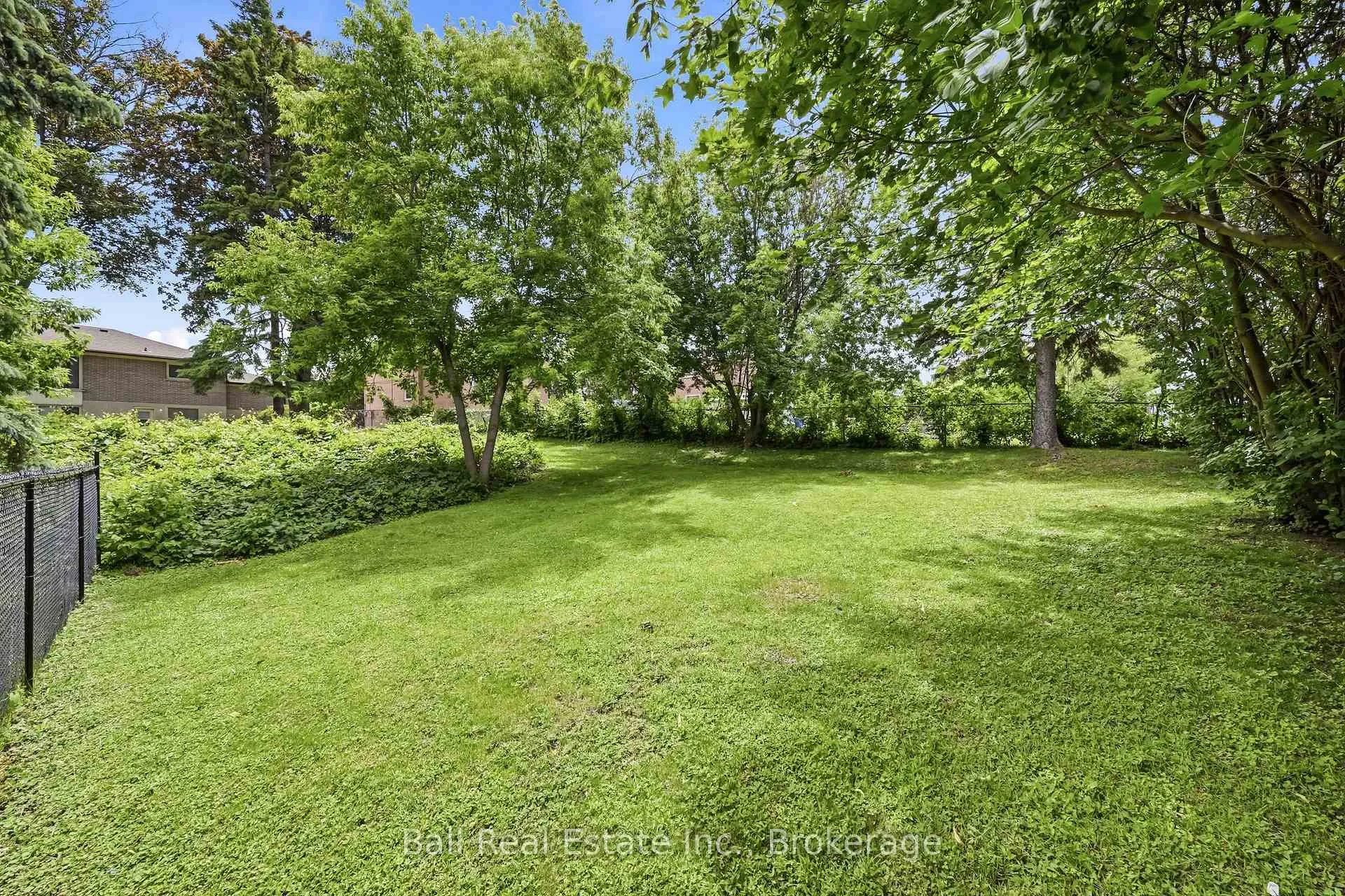 Photo 46 of 614 Lansdowne Drive, Oshawa, Eastdale — HOMEH