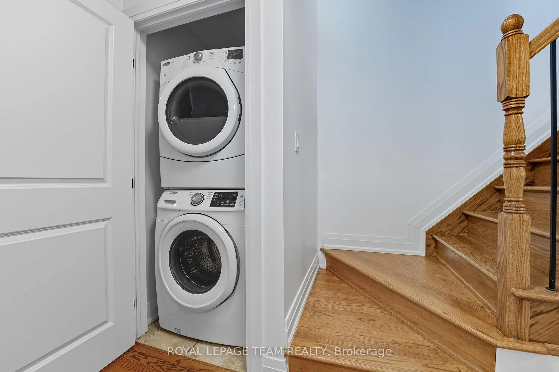 Photo 7 of 1512 Clementine Boulevard, Ottawa, Billings Bridge — HOMEH