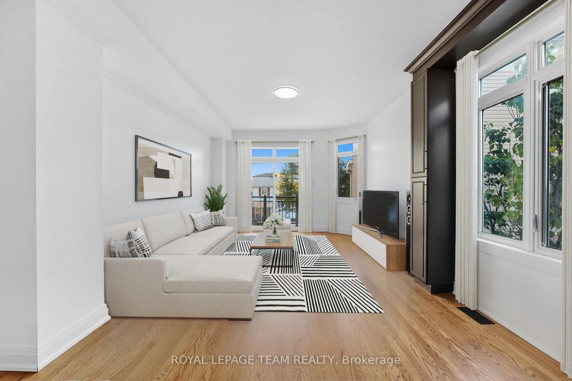 Photo 8 of 1512 Clementine Boulevard, Ottawa, Billings Bridge — HOMEH