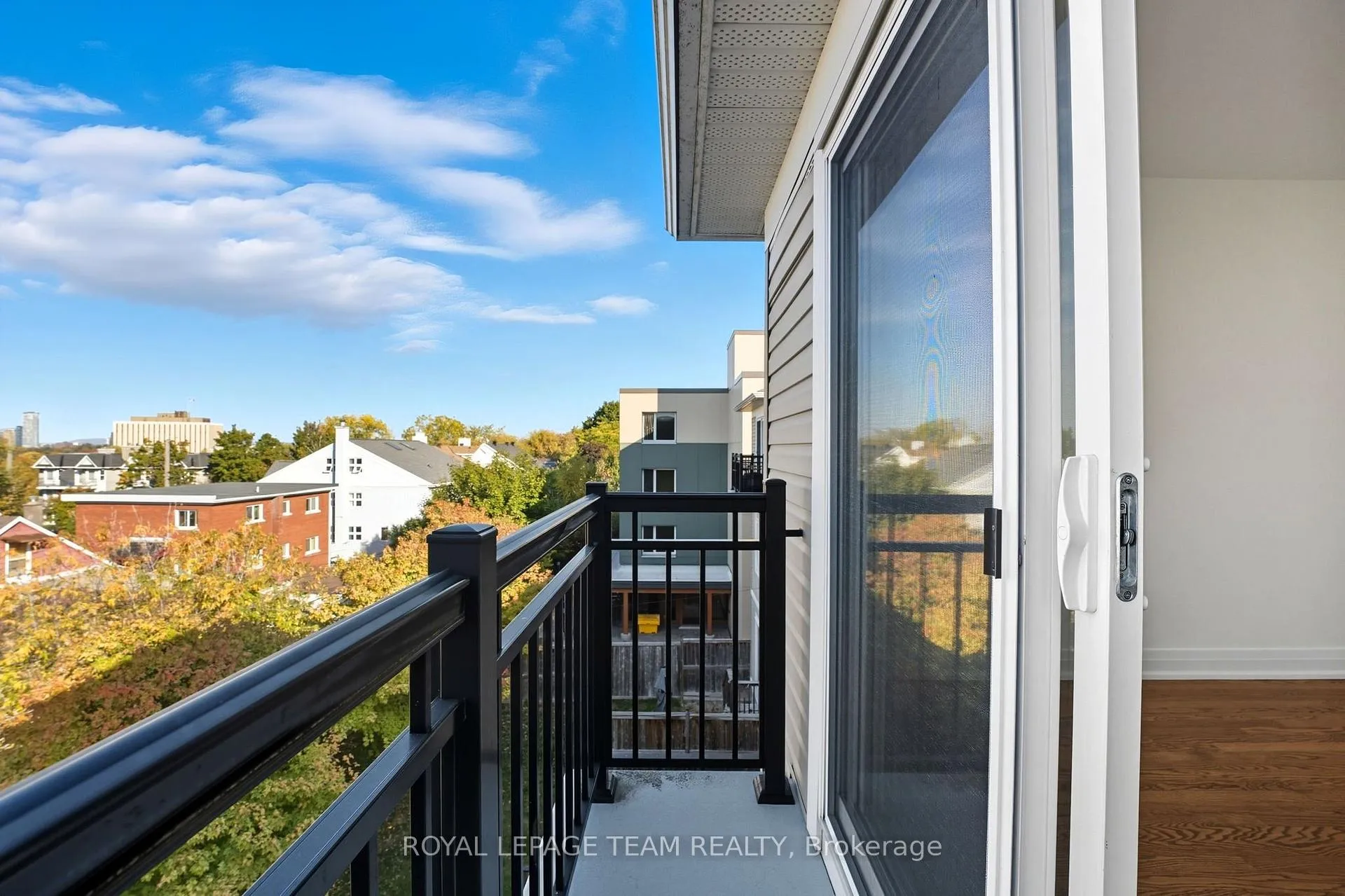 Photo 18 of 1512 Clementine Boulevard, Ottawa, Billings Bridge — HOMEH