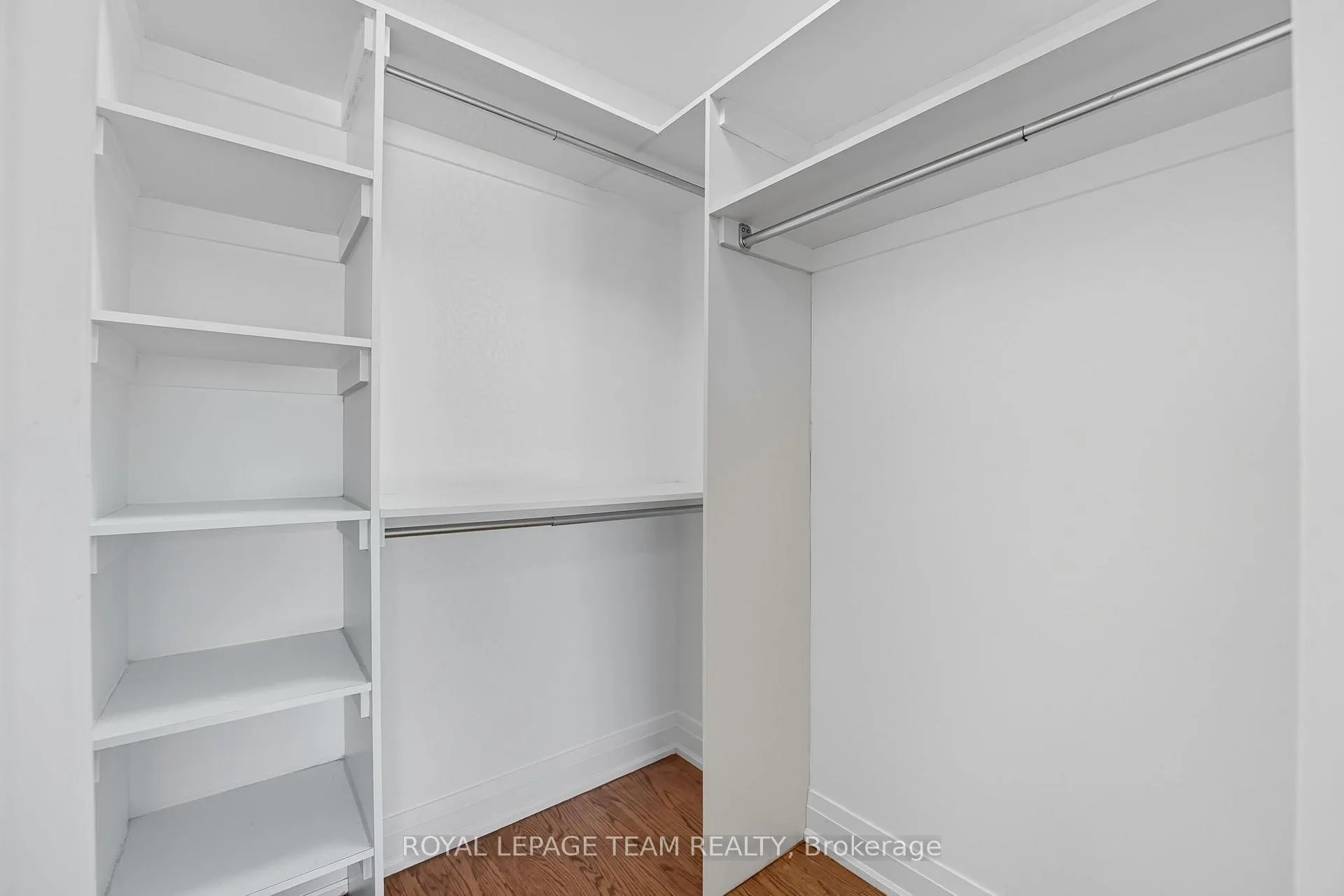 Photo 19 of 1512 Clementine Boulevard, Ottawa, Billings Bridge — HOMEH