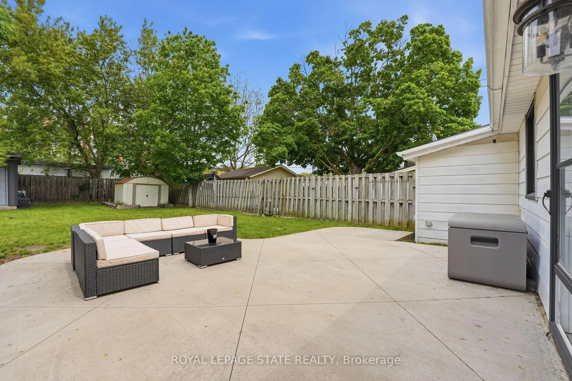 Photo 24 of 43 Alonzo Street, Brantford — HOMEH