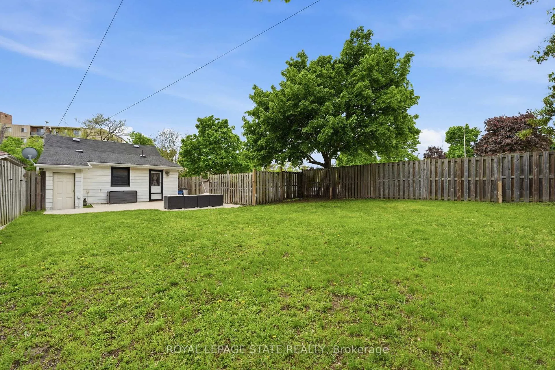 Photo 29 of 43 Alonzo Street, Brantford — HOMEH