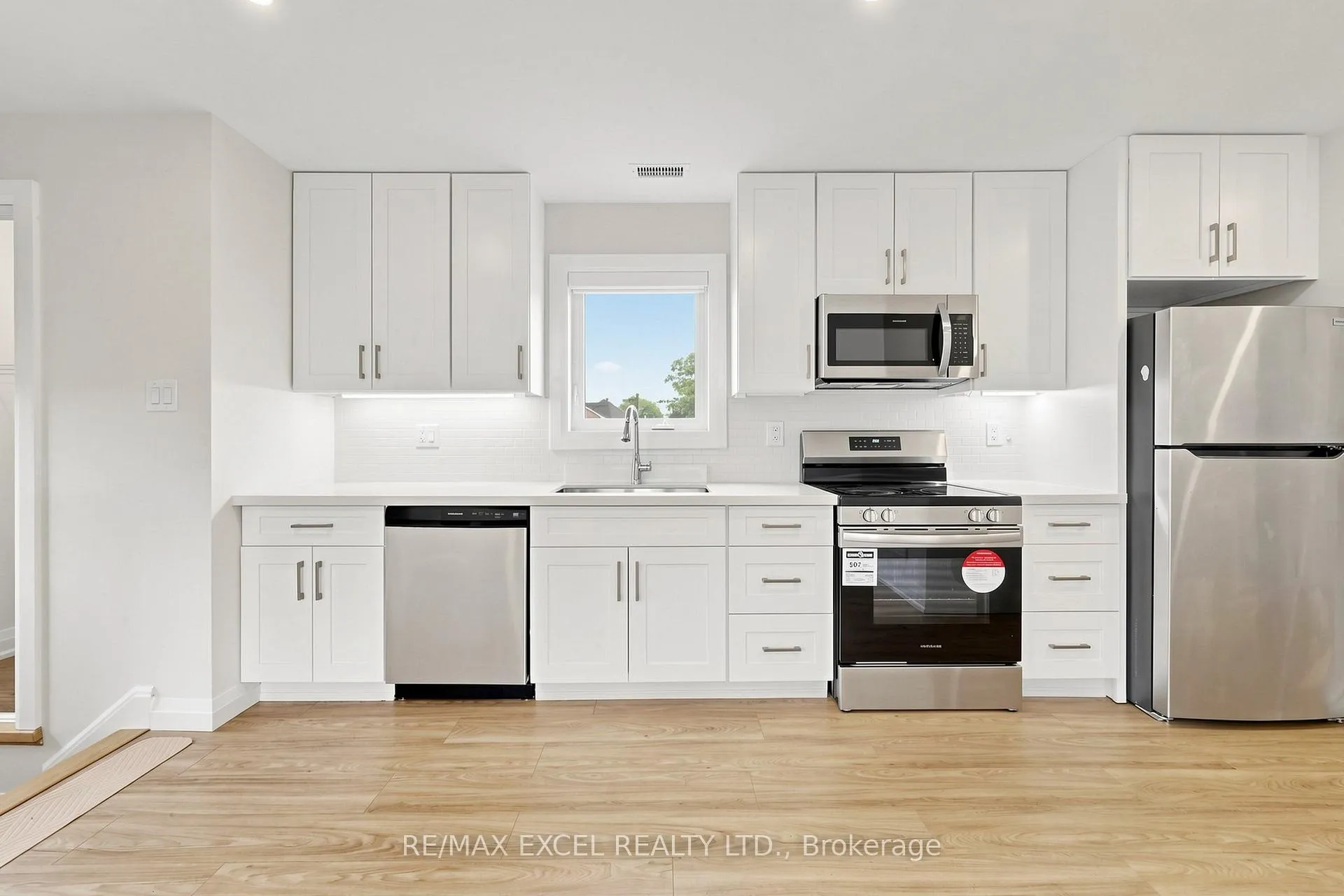 Photo 7 of 6 Lappe Avenue, Markham, Cornell — HOMEH