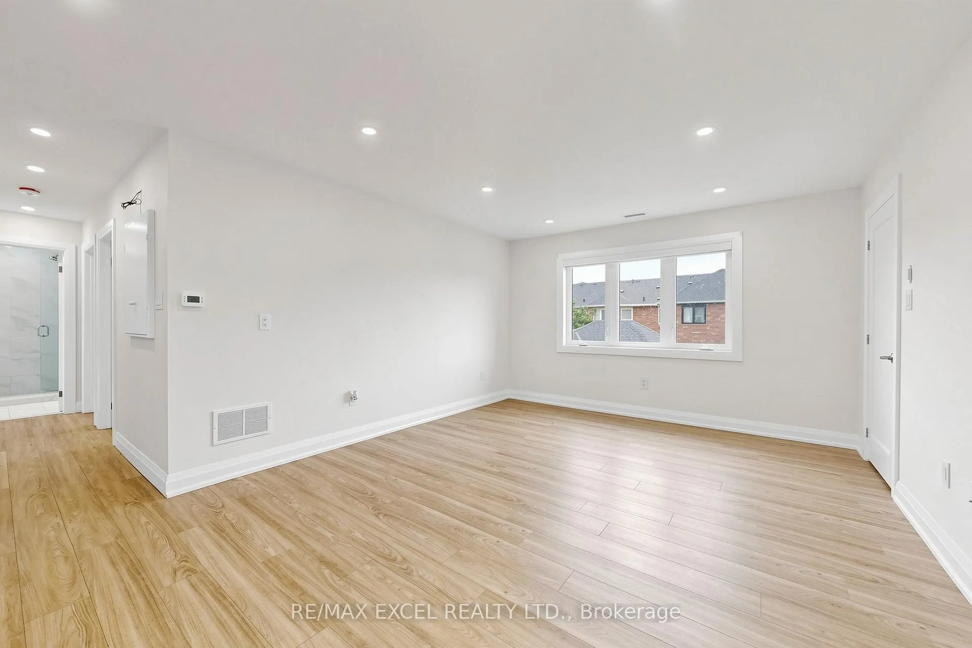 Photo 12 of 6 Lappe Avenue, Markham, Cornell — HOMEH