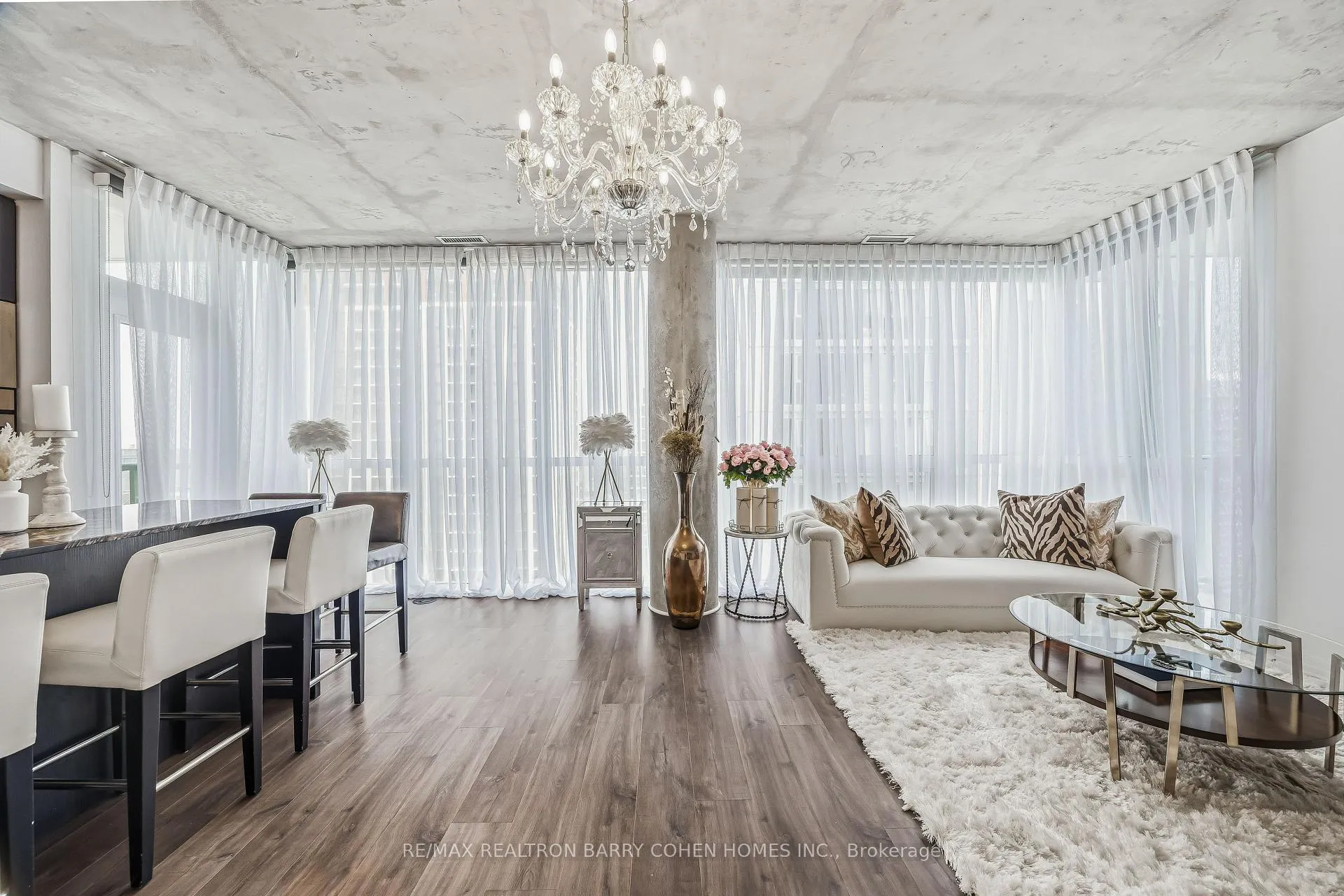 Photo 7 of Unit 4101, 88 Blue Jays Way, Toronto, Waterfront Communities — HOMEH