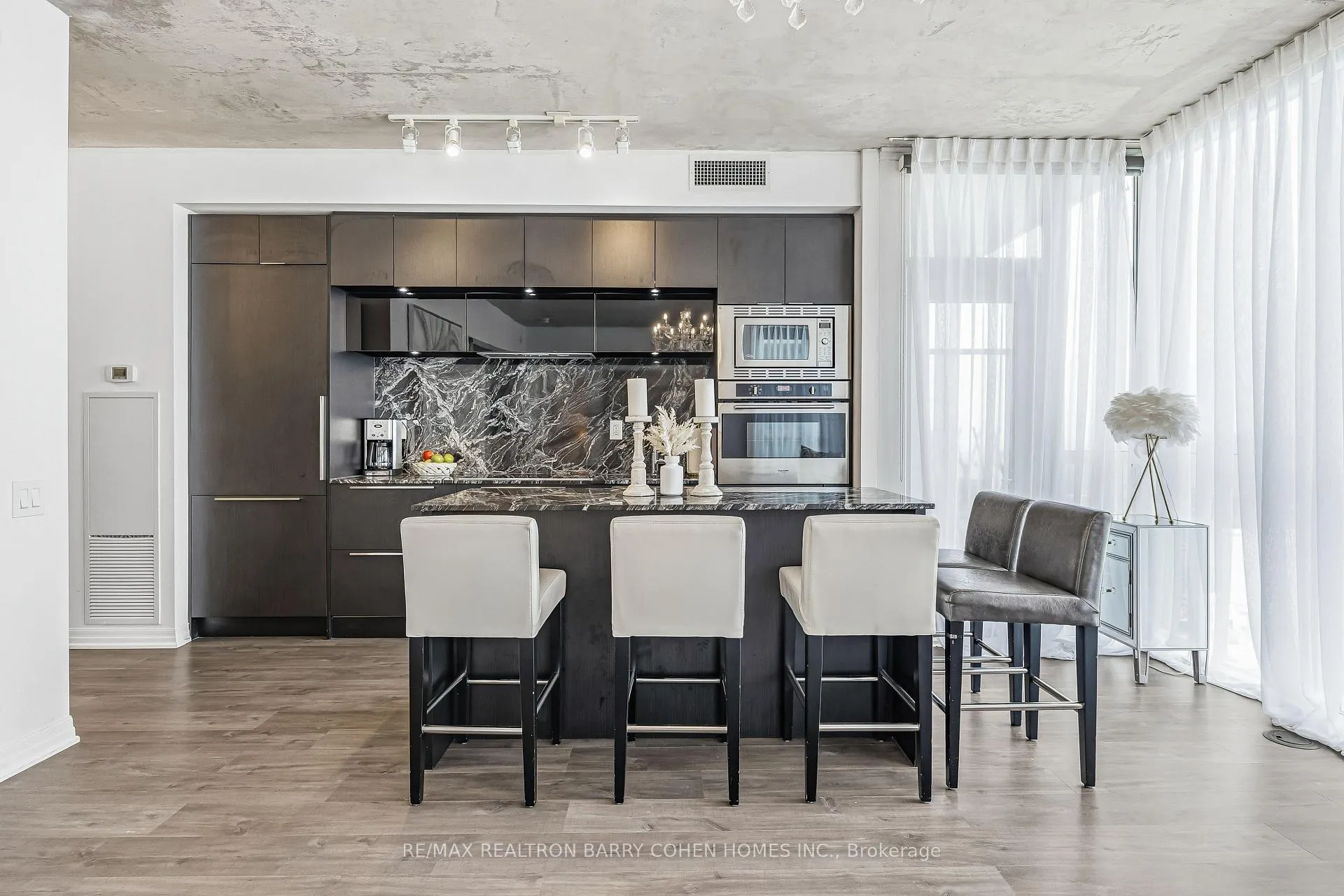 Photo 11 of Unit 4101, 88 Blue Jays Way, Toronto, Waterfront Communities — HOMEH