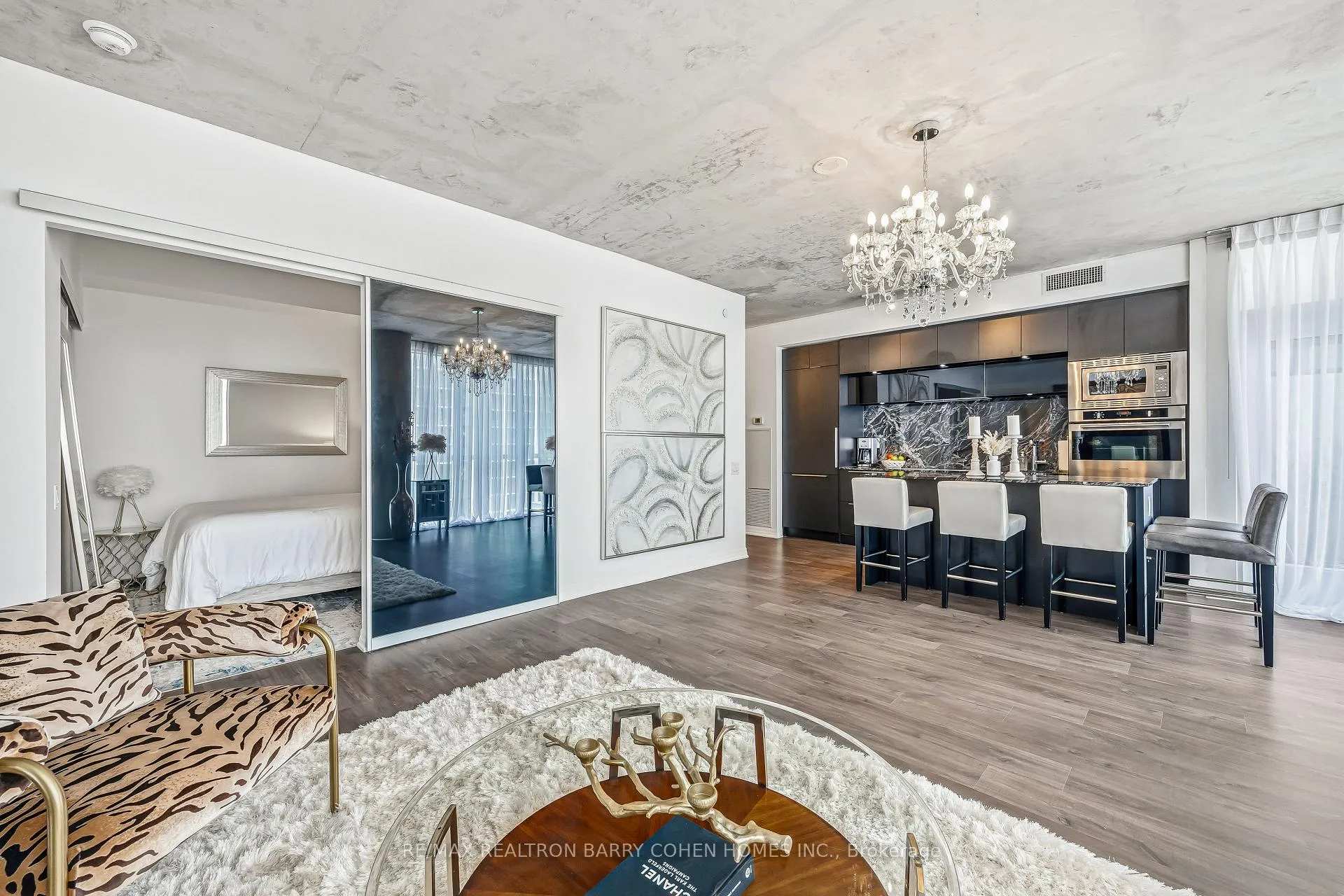 Photo 13 of Unit 4101, 88 Blue Jays Way, Toronto, Waterfront Communities — HOMEH