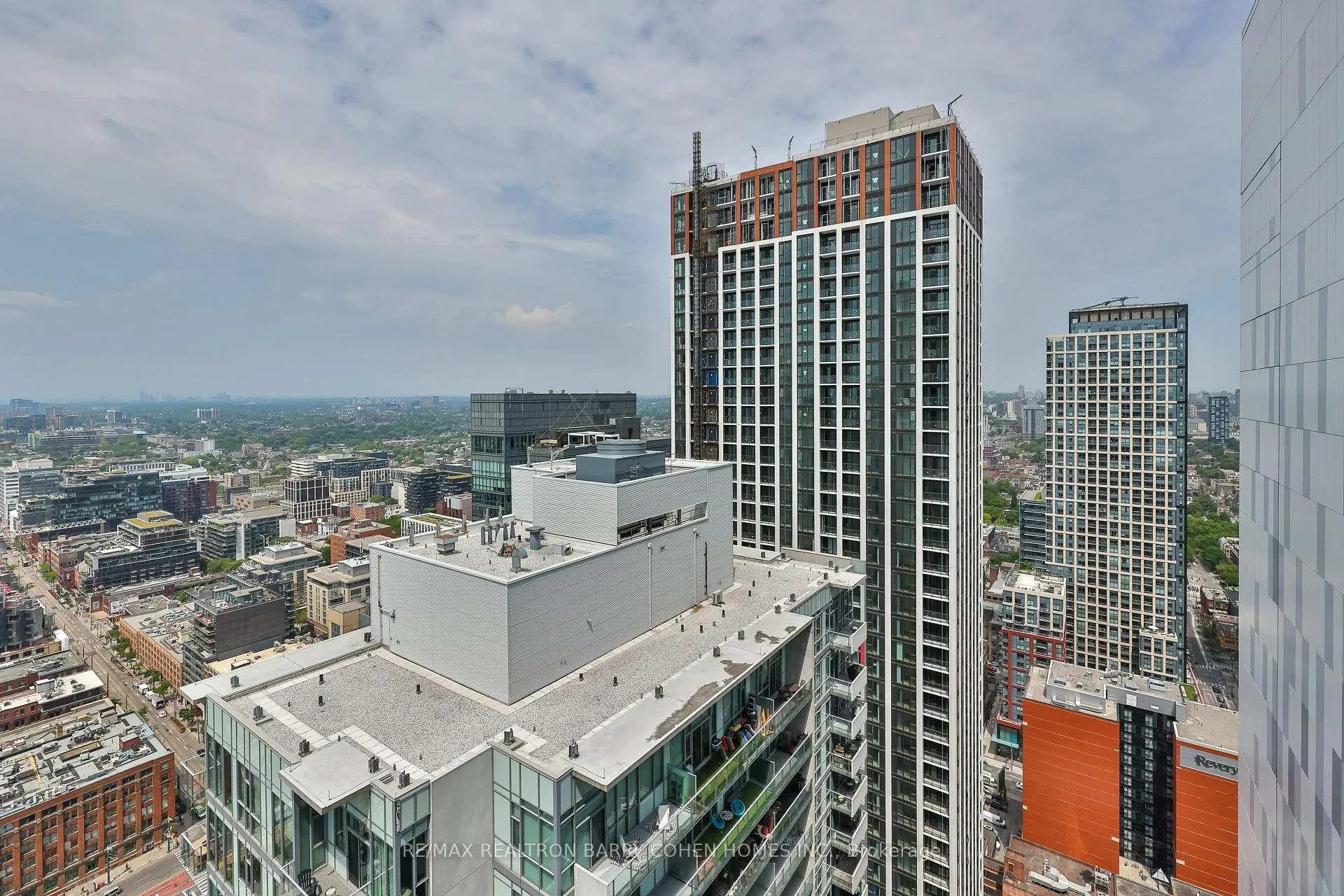 Photo 33 of Unit 4101, 88 Blue Jays Way, Toronto, Waterfront Communities — HOMEH