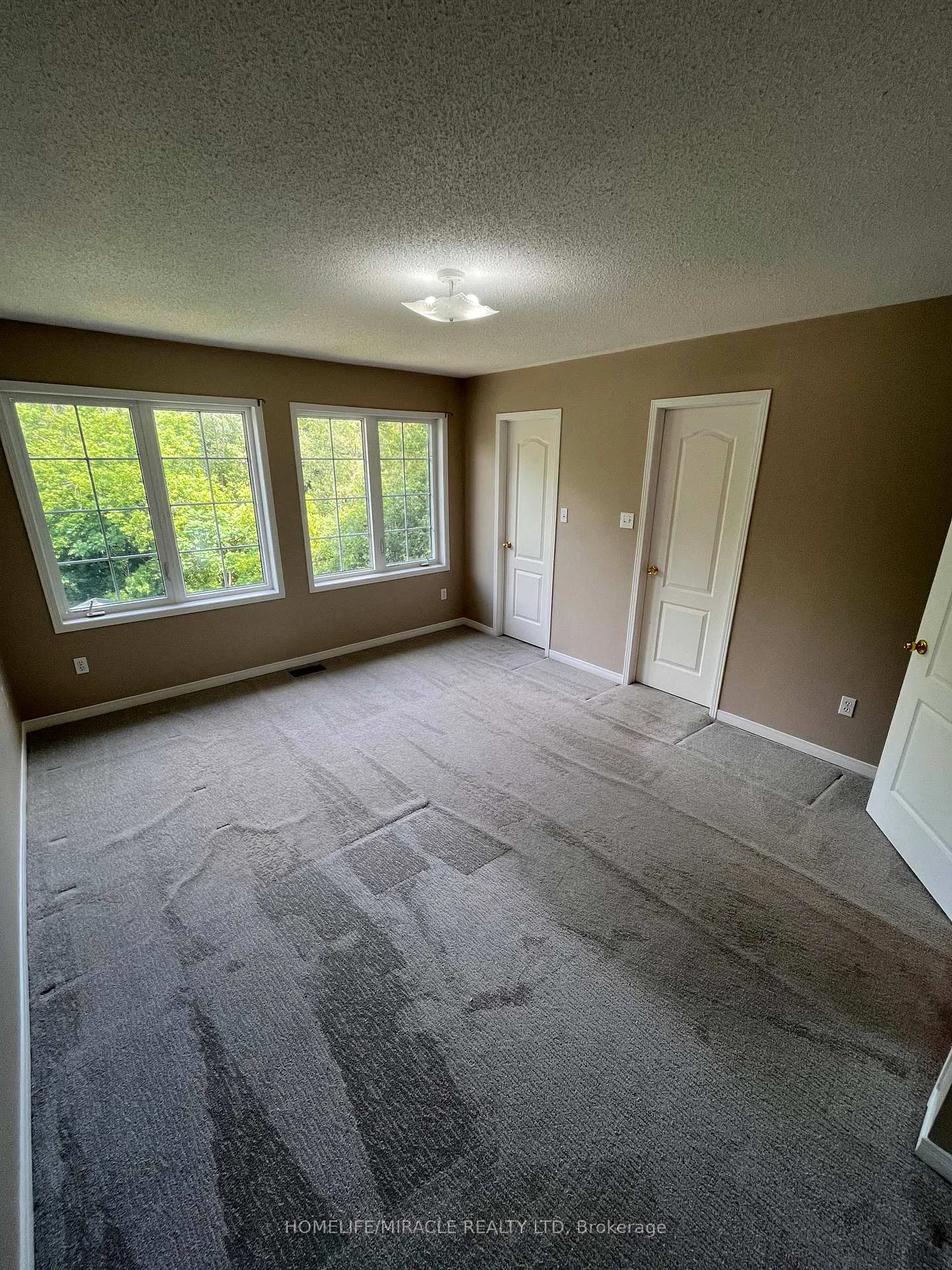 Photo 12 of 161 Cathedral Drive, Whitby, Rolling Acres — HOMEH