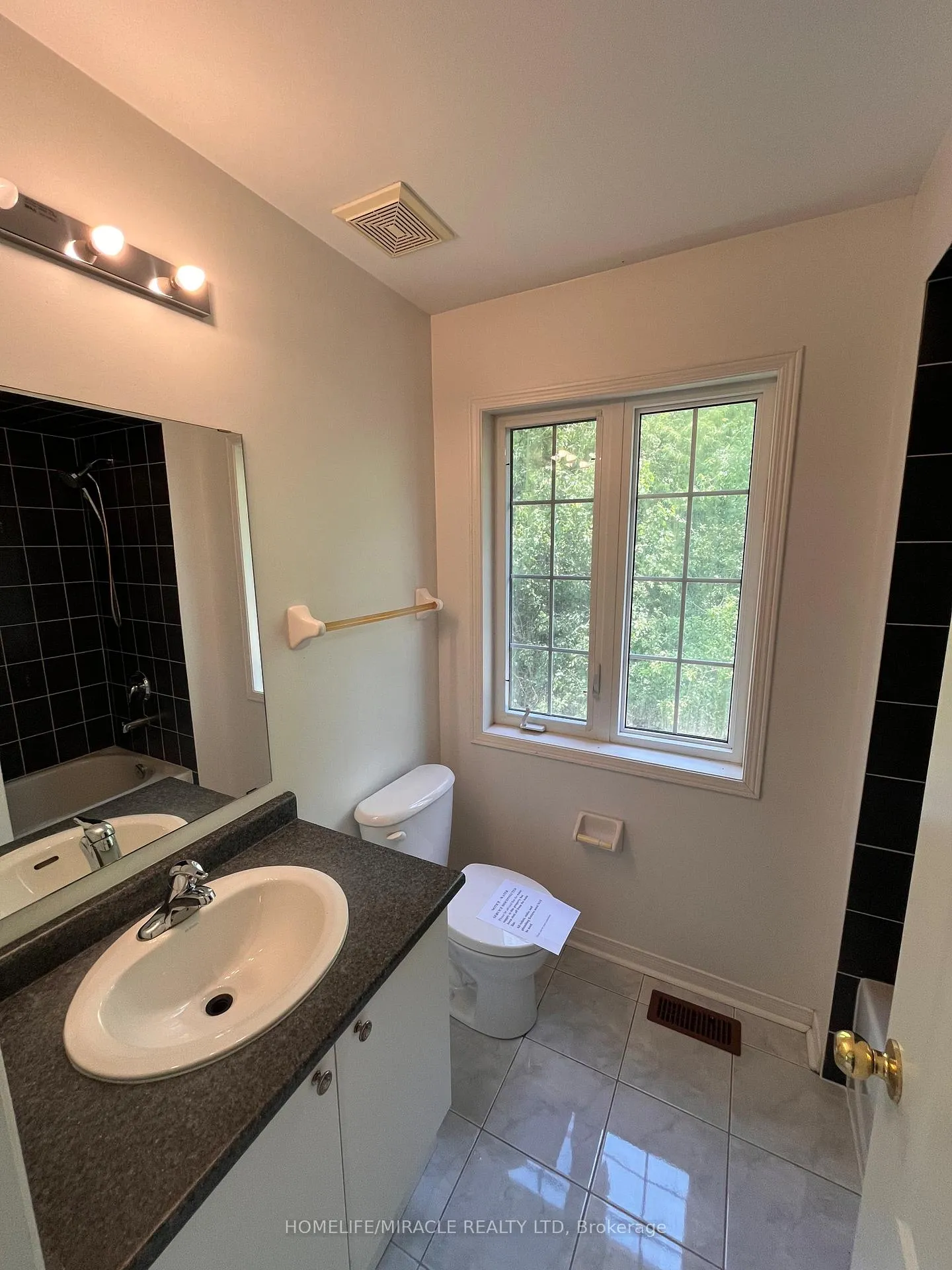 Photo 13 of 161 Cathedral Drive, Whitby, Rolling Acres — HOMEH