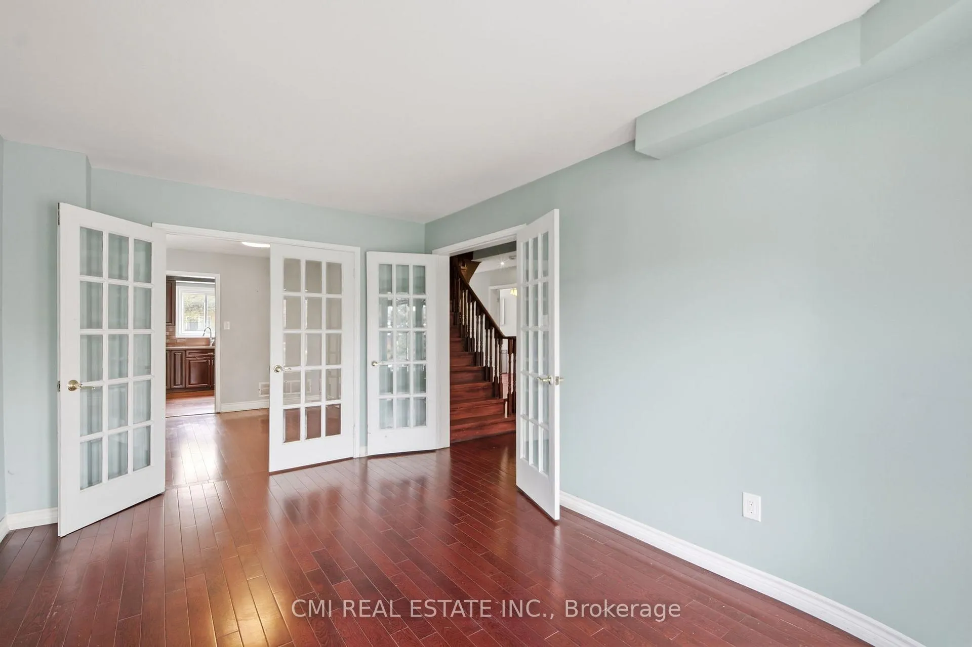 Photo 6 of 31 Castlehill Road, Brampton, Northwood Park — HOMEH