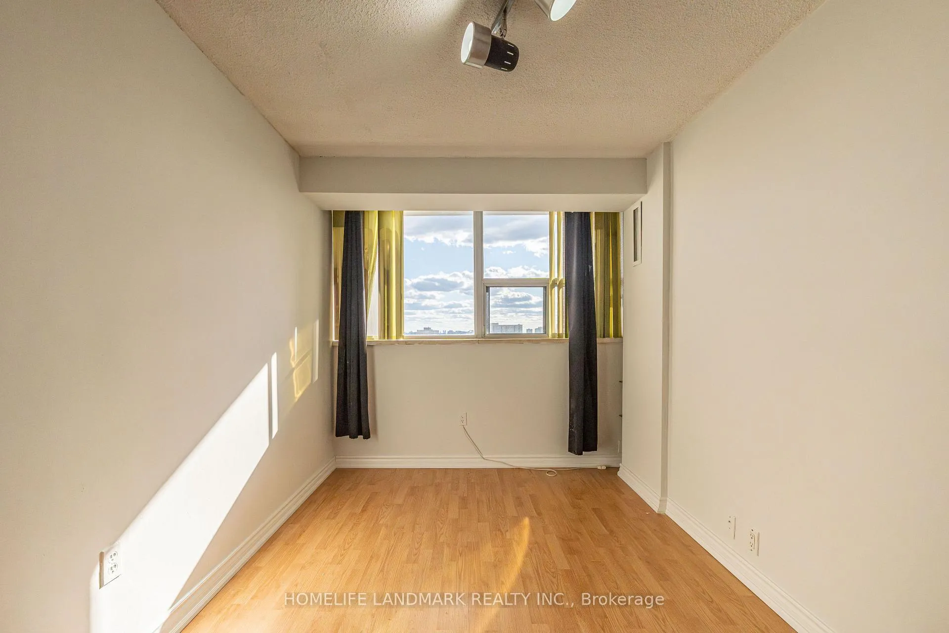 Photo 32 of Unit PH12, 25 Silver Springs Boulevard, Scarborough, L'Amoreaux — HOMEH