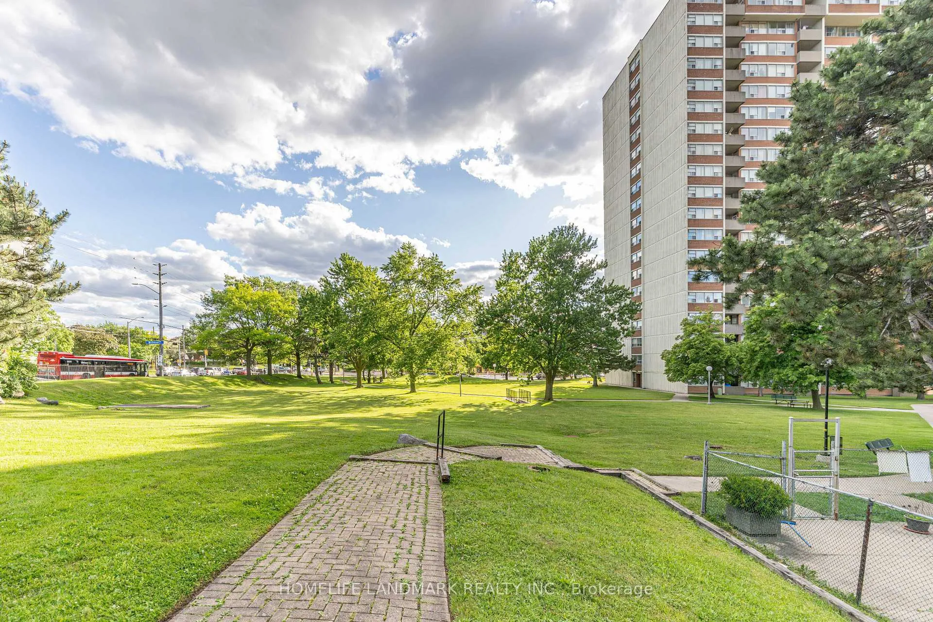 Photo 42 of Unit PH12, 25 Silver Springs Boulevard, Scarborough, L'Amoreaux — HOMEH