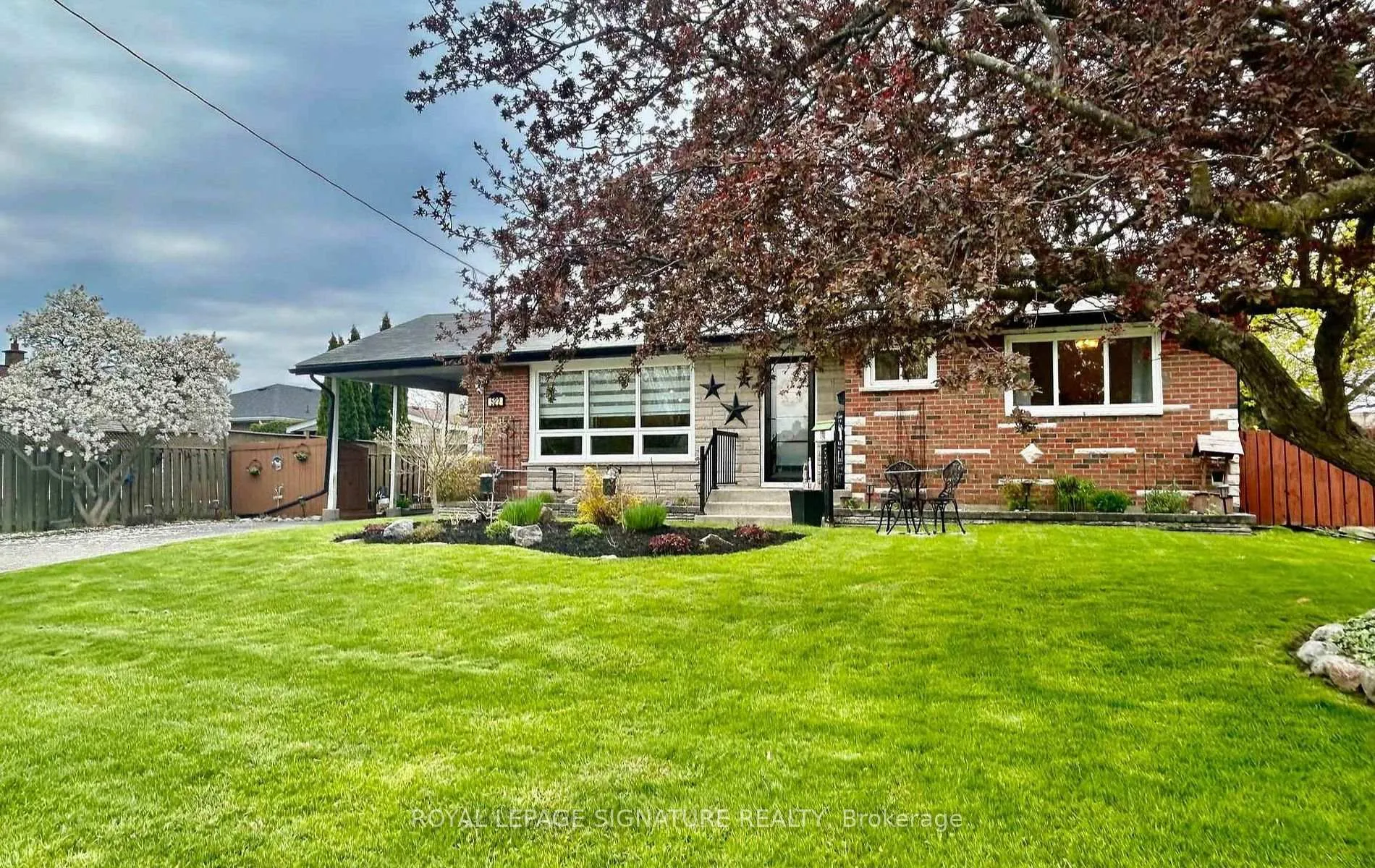 Photo 1 of 522 Rosmere Street, Oshawa, McLaughlin — HOMEH