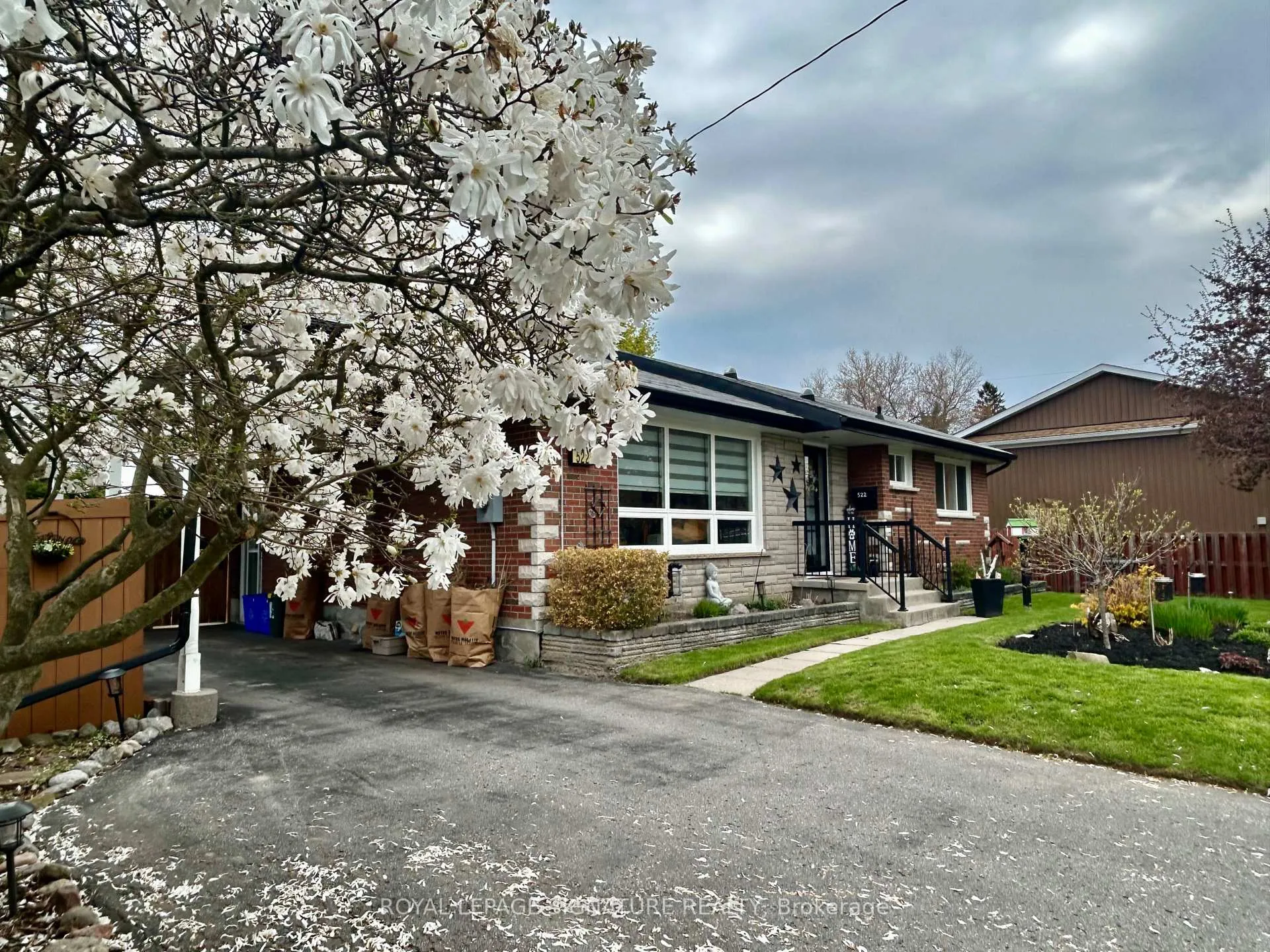 Photo 3 of 522 Rosmere Street, Oshawa, McLaughlin — HOMEH