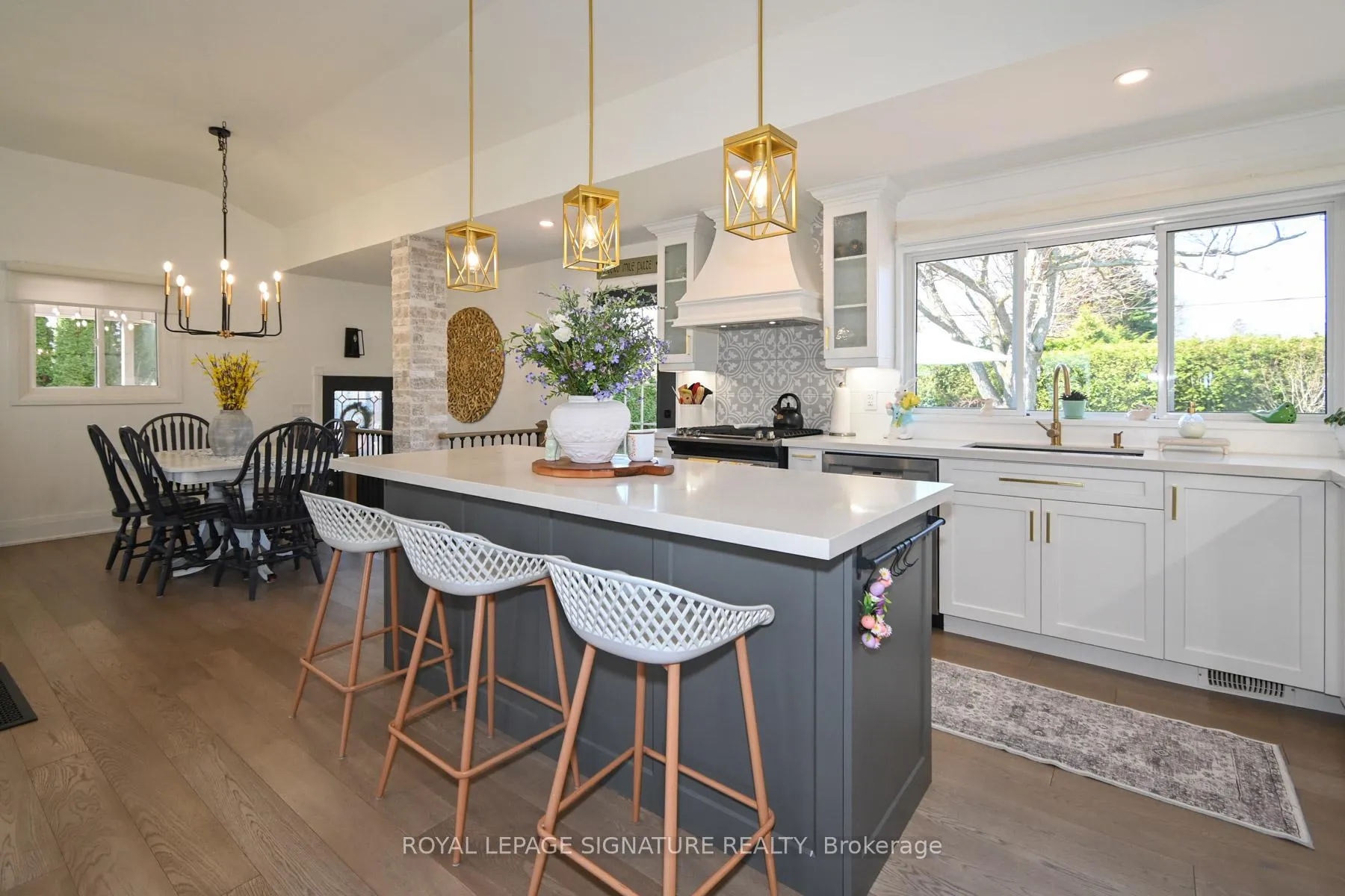 Photo 5 of 522 Rosmere Street, Oshawa, McLaughlin — HOMEH
