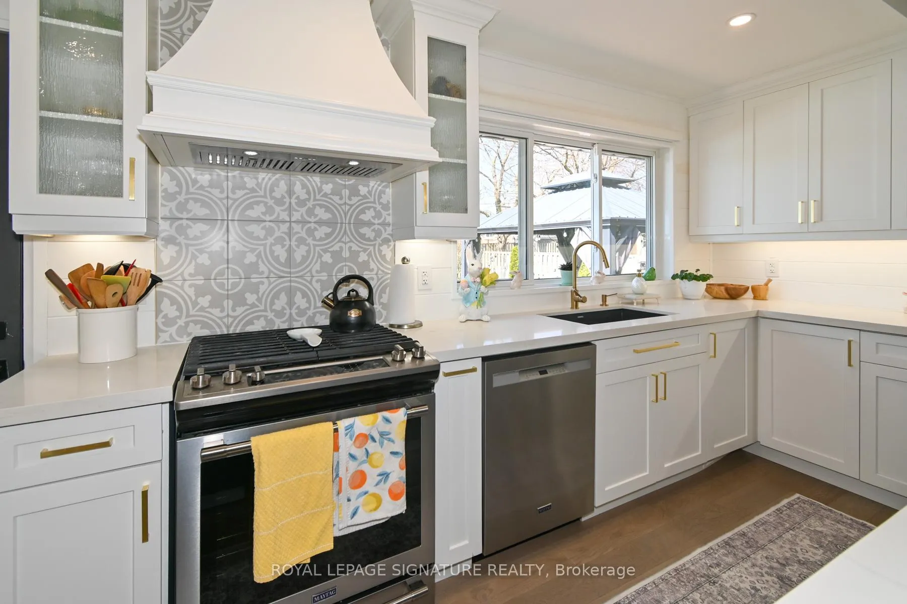 Photo 6 of 522 Rosmere Street, Oshawa, McLaughlin — HOMEH