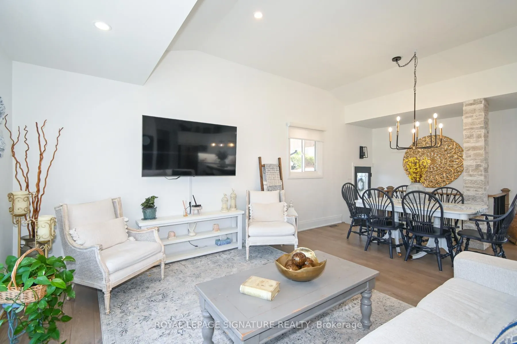 Photo 14 of 522 Rosmere Street, Oshawa, McLaughlin — HOMEH