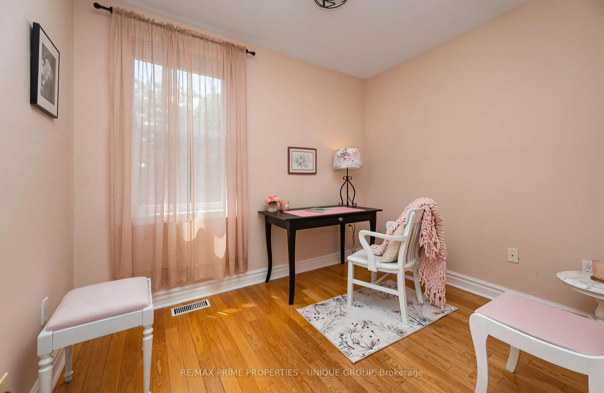 Photo 20 of 3 Sparkhall Avenue, Toronto, North Riverdale — HOMEH