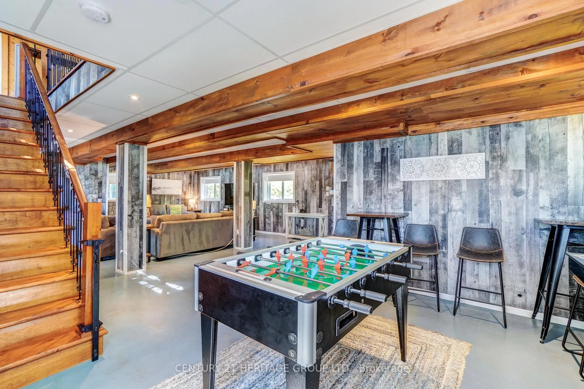 Photo 11 of 133 Oakdene Crescent, Kawartha Lakes, Mariposa — HOMEH