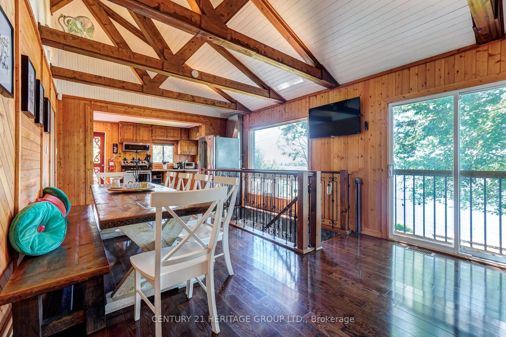 Photo 19 of 133 Oakdene Crescent, Kawartha Lakes, Mariposa — HOMEH