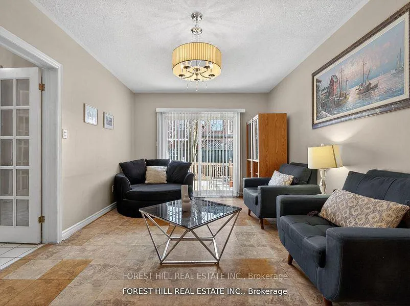 Photo 9 of 43 Rockwood Crescent, Vaughan, Beverley Glen — HOMEH