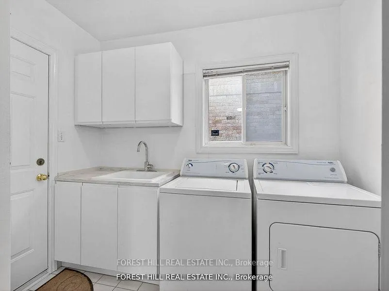 Photo 16 of 43 Rockwood Crescent, Vaughan, Beverley Glen — HOMEH