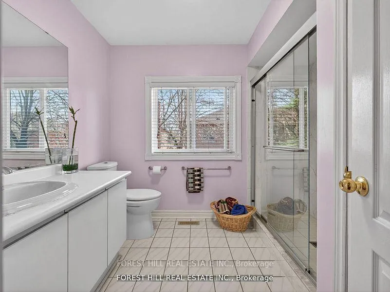 Photo 30 of 43 Rockwood Crescent, Vaughan, Beverley Glen — HOMEH