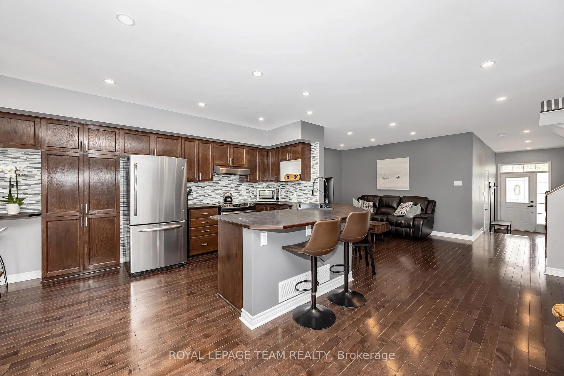 Photo 14 of 49 Chantilly Gate, Ottawa, Stittsville (North) — HOMEH