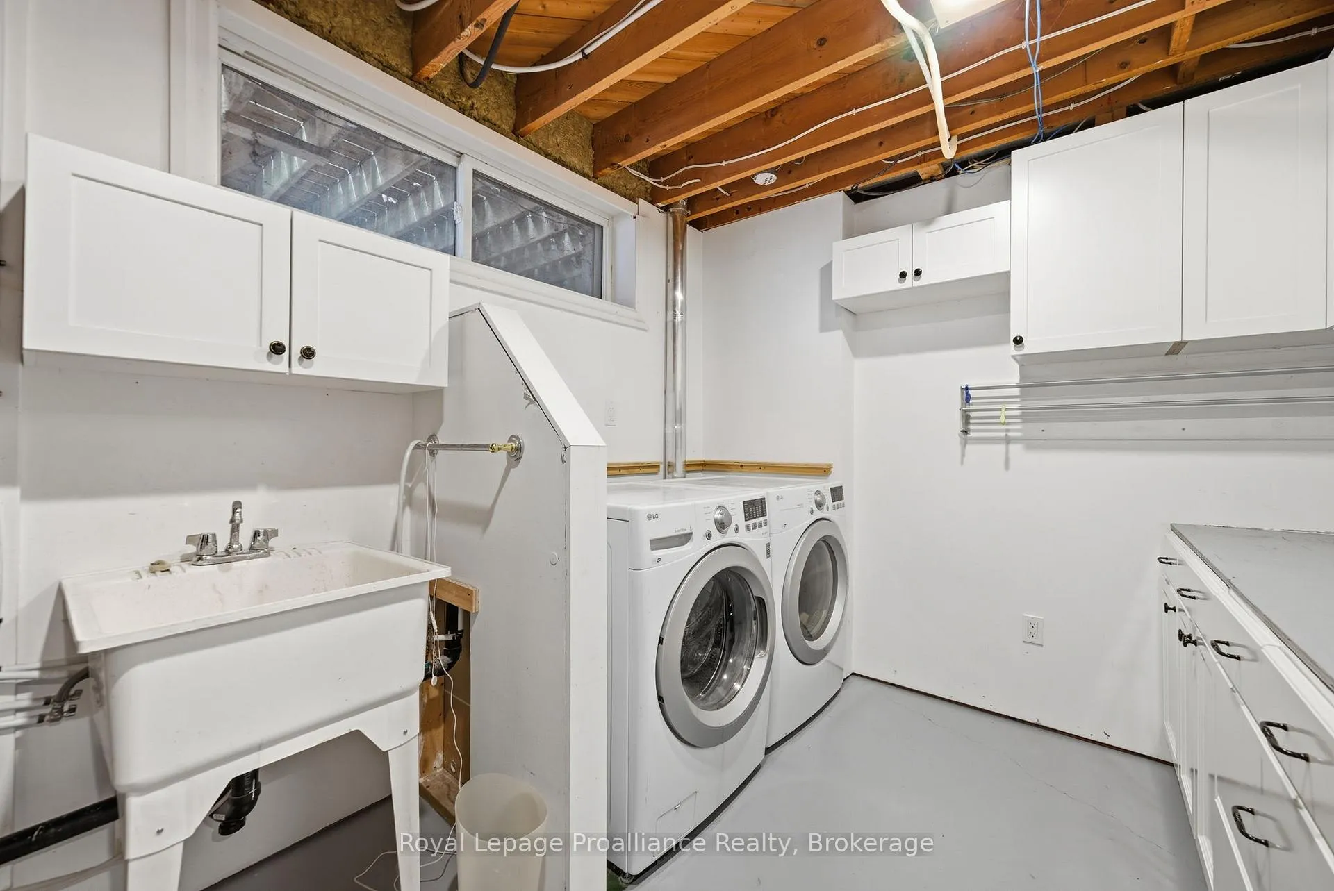 Photo 25 of 1072 Ontario Street, Cobourg — HOMEH