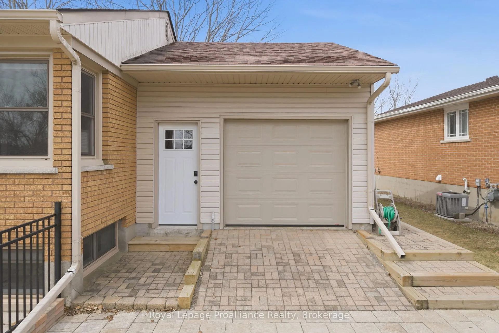Photo 30 of 1072 Ontario Street, Cobourg — HOMEH
